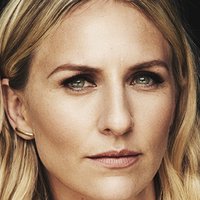 Mickey Sumner Nackt