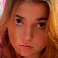 mikellamia Nackt