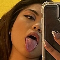Mila Poonis Nackt