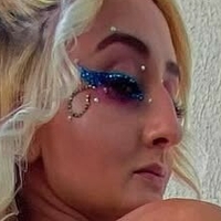 Mili Moon Aziz Nackt