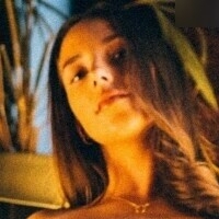 Millie Miles Nackt