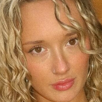 Millie Smith Nackt