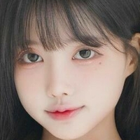 mina8017 Nackt