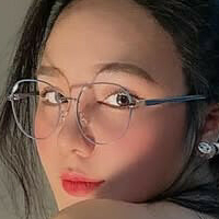 Minh Minh Sport Nackt