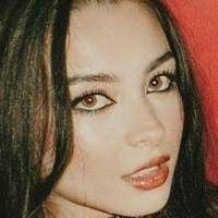 Mishka Chantal Silva Nackt