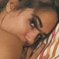 Miss Yennii Nackt