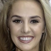 Mollie Winnard Nackt