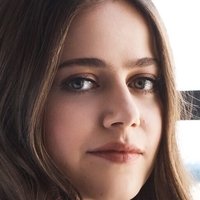 Molly Gordon Nackt