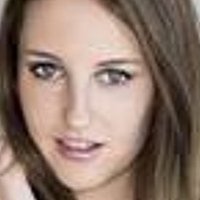 Monique Larratt Nackt