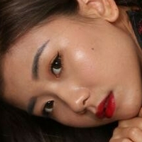 Monique Yu Nackt