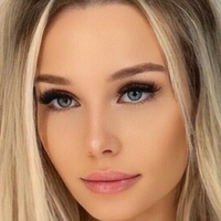 morekhloeeex Nackt