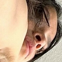 mteases Nackt