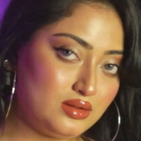 Naari Magazine Nackt