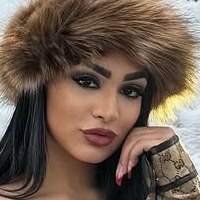 Nadia Khar Nackt