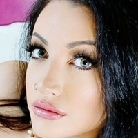 Nadia May Betina Nackt