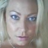 Nadine Riess Nackt