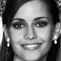 Nadine Vinzens Nackt