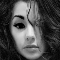 nadinetilley Nackt