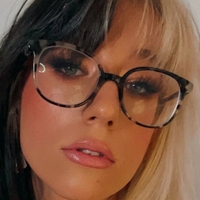 nakedella Nackt