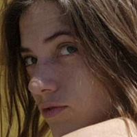 Naomi Dee Nackt