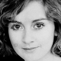 Natalie Ogle Nackt
