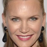 Natasha Henstridge Nackt