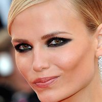 Natasha Poly Nackt