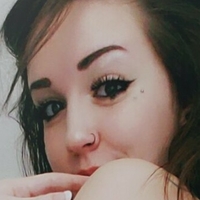 naughty_salamander Nackt