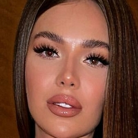 Nazarova Arina Nackt