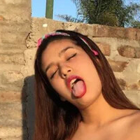 nerunchis Nackt