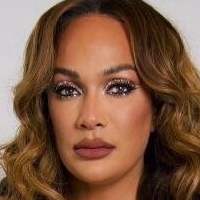 Nia Jax Nackt