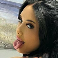 Nialarani Nackt