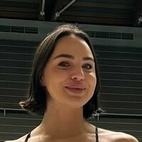 Nika Godun Nackt