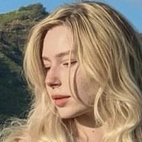 Nikki Beiar Nackt