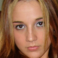 Nikki Next Door Nackt