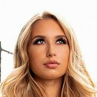 Nikki Sullivan Nackt