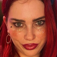 nikkimichay Nackt