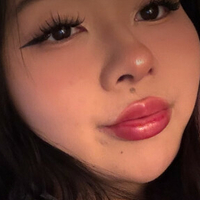 Nimkgyugen Nackt