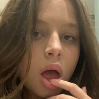 ninadi Nackt
