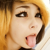 niyokochan Nackt