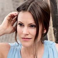 Noémi Besedes Nackt