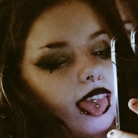 Nuka Zombo Nackt