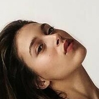 Nuria Oliu Nackt