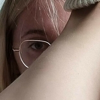 Nyctiluna Nackt