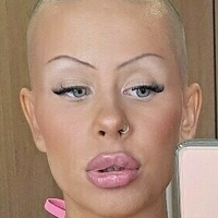 nylarenforfree Nackt