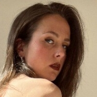 nylonbea Nackt