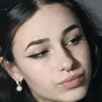 Oana Nackt