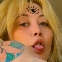 occultriz Nackt