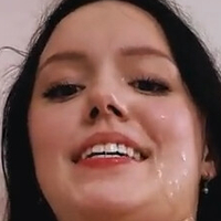 ode._essa Nackt