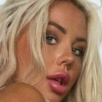 officialamandabredenfree Nackt